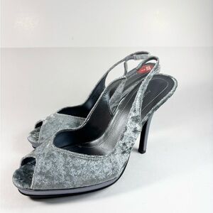 Amanda Smith‎ Gray Velvet Peep-Toe Heels